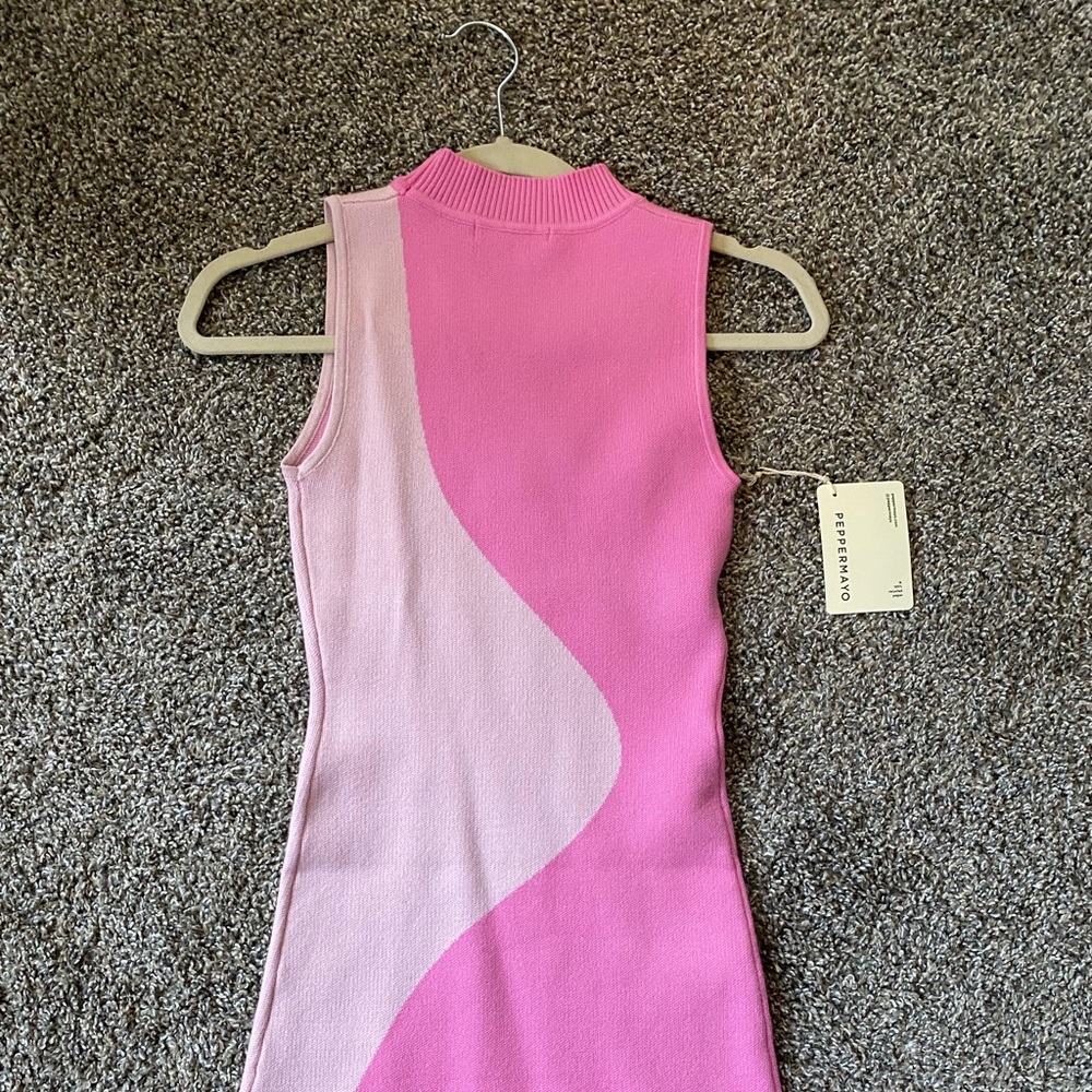 Knit sleeveless dress